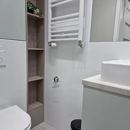 Blisko Manufaktury Host Lutomierska Apartamento