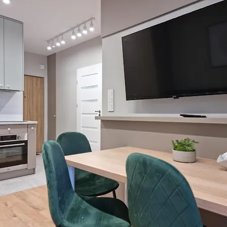 Blisko Manufaktury Host Lutomierska Łódź