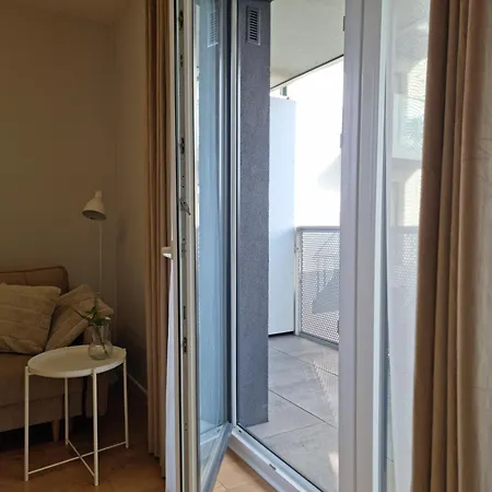 Blisko Manufaktury Host Lutomierska Apartamento