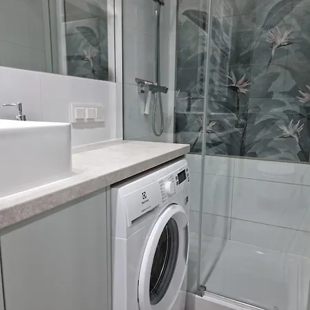 Blisko Manufaktury Host Lutomierska * Łódź