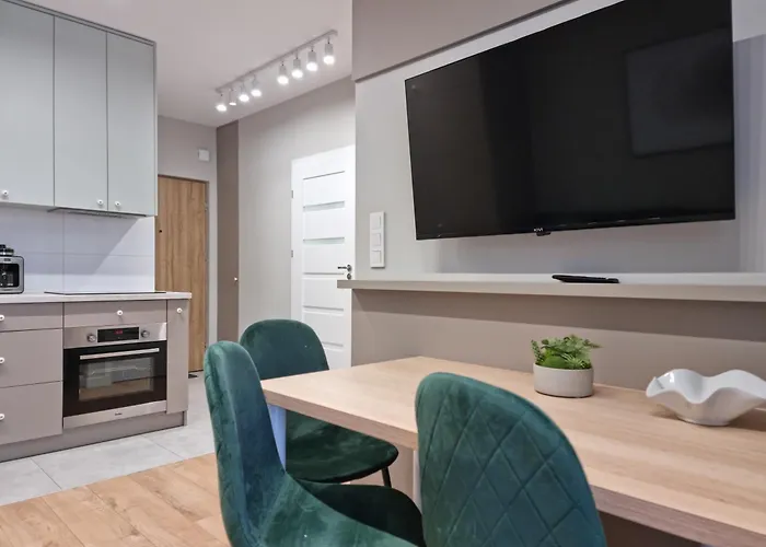 Blisko Manufaktury Host Lutomierska Łódź