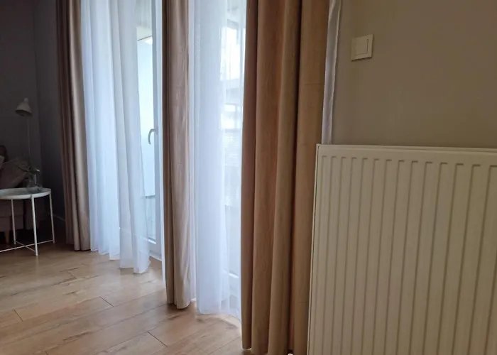 Blisko Manufaktury Host Lutomierska Łódź