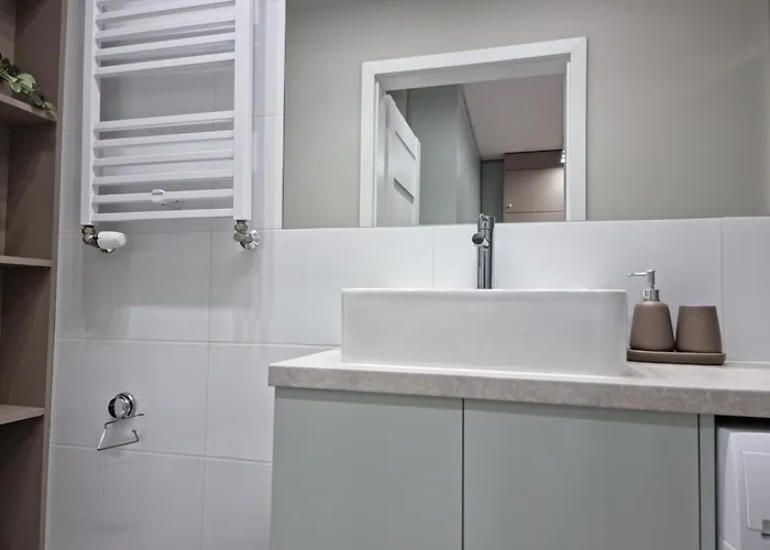 Blisko Manufaktury Host Lutomierska * Łódź