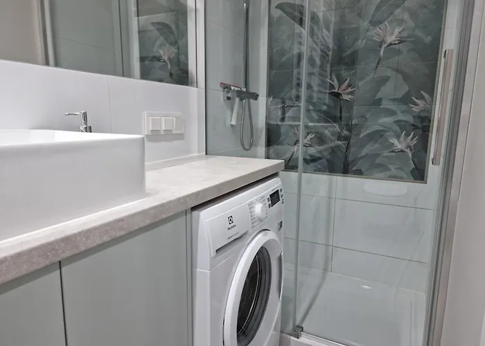 Blisko Manufaktury Host Lutomierska * Łódź